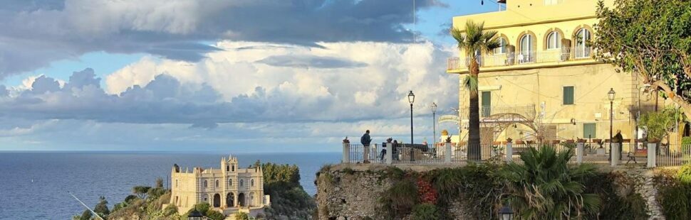 A Tropea torna in gioco l’ascensore per il mare con 2,5 milioni
