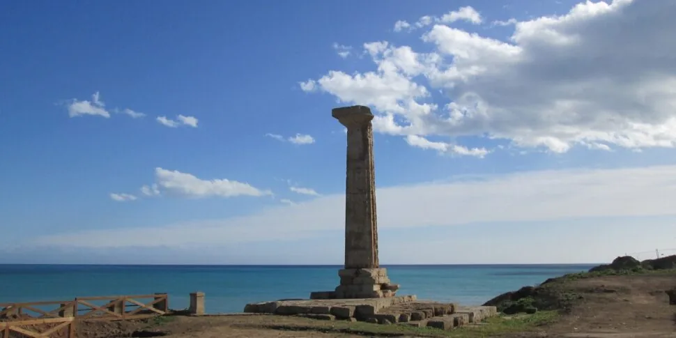 Nuovi percorsi e restauri a Capo Colonna di Crotone