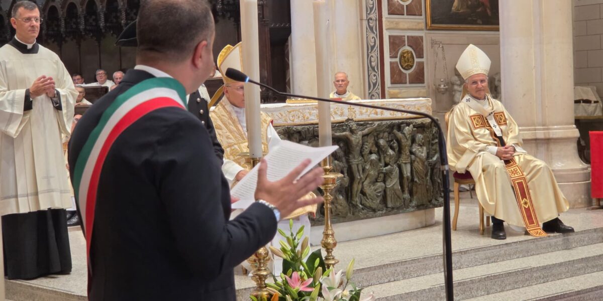 Reggio Calabria celebra la Madonna con il cero votivo