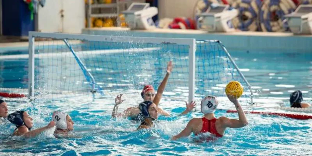 La Smile Cosenza rinuncia alla Serie a1 di pallanuoto