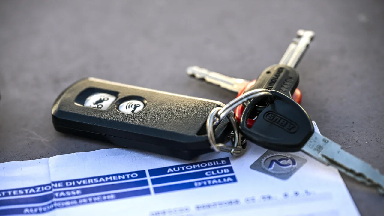 Calabria, esenzione bollo auto moto per 806mila proprietari