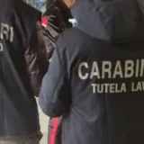 Maxi sanzioni a Pizzo per alimenti scaduti e lavoro nero