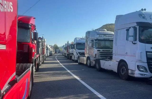 Crisi trasporti in Calabria, Noto denuncia blocchi illegali