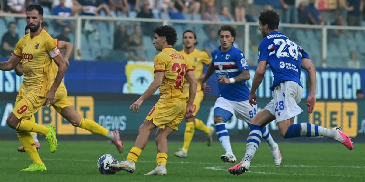 Catanzaro-Mantova, scontro tra giovani talenti in campo