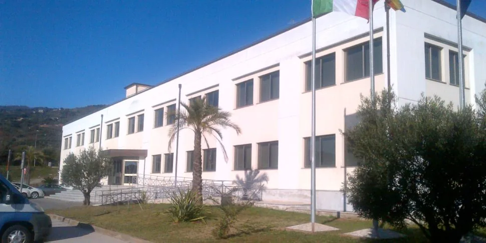 Lamezia Terme verso il predissesto, tagli alle assunzioni