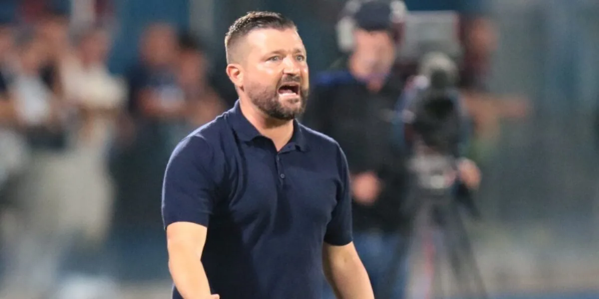Cosenza calcio, Coppitelli rimane in panchina