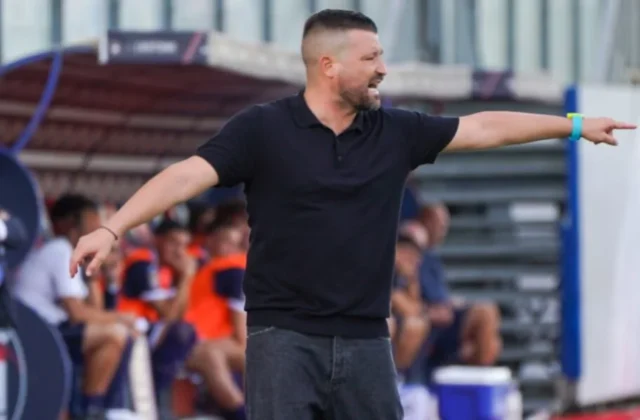 Cosenza calcio, risultati, Coppitelli di nuovo sulle spine