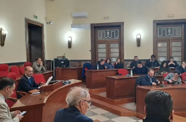 Sindaci Vibonese, misure urgenti contro la crisi