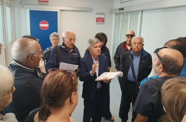 Dialisi notturna Reggio, disagi insostenibili per i pazienti