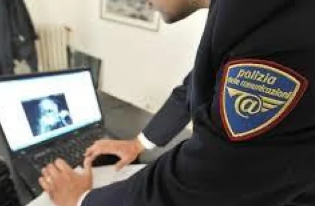 Falso allarme bomba per scuole in Calabria e Italia