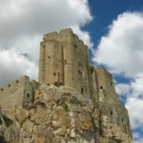 Castello Petrae Roseti, il roseto sul mare di Roseto