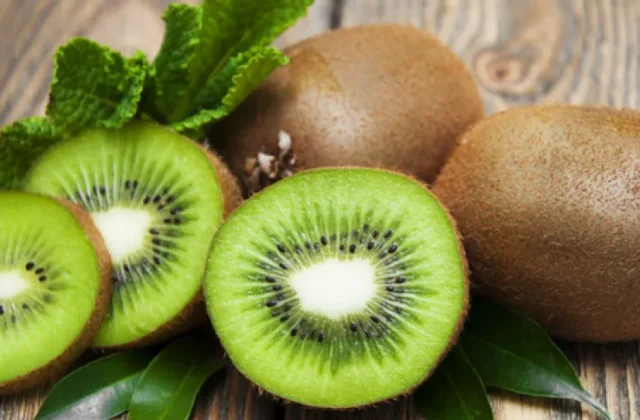 Kiwi in ginocchio a Gioia Tauro per lo sciopero tir