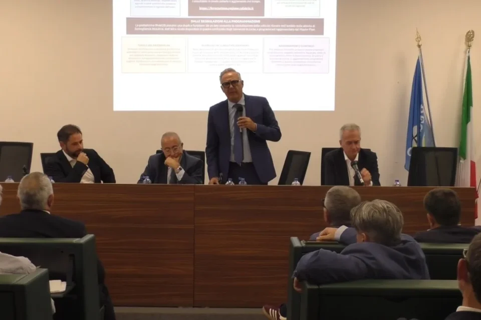 Regione Calabria avvia nuove linee guida per concessioni