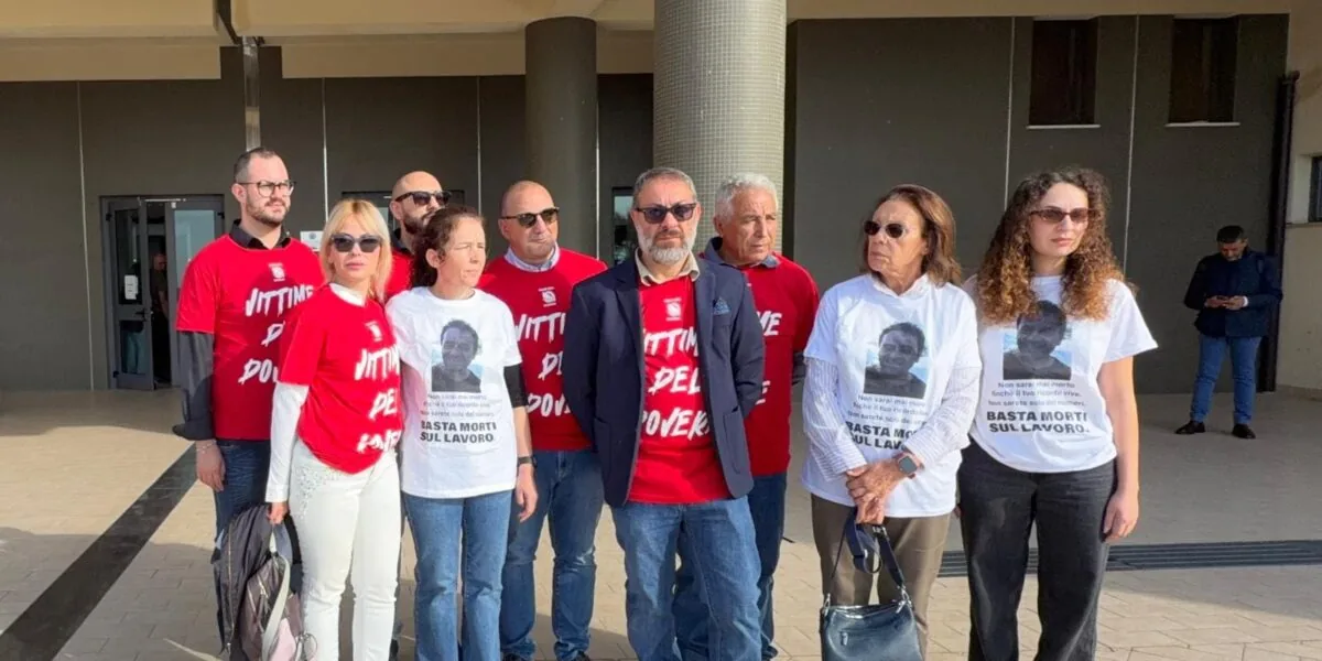 Sit-in a Castrovillari per operaio morto a Frascineto