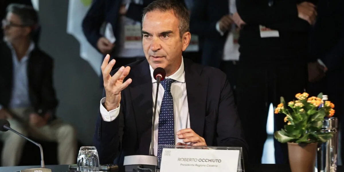 Politica e intelligenza artificiale per il futuro