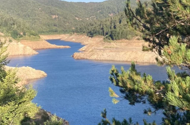 Acquedotto Menta a Reggio, acqua potabile dopo i disagi