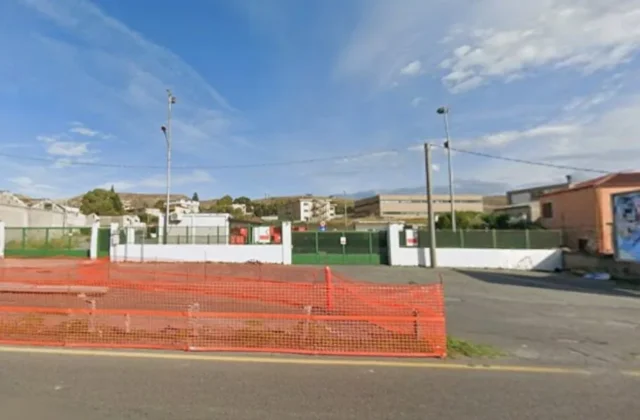 Sciopero autotrasporto rifiuti Catanzaro, centro saturo