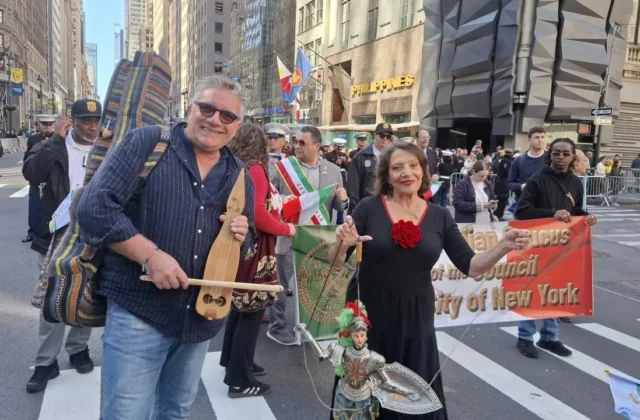 I cantastorie Calabresi incantano washington e new york