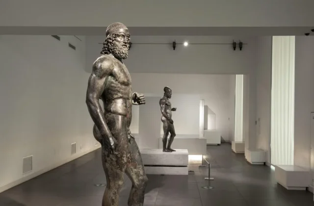 La Calabria promuove il turismo archeologico a Paestum