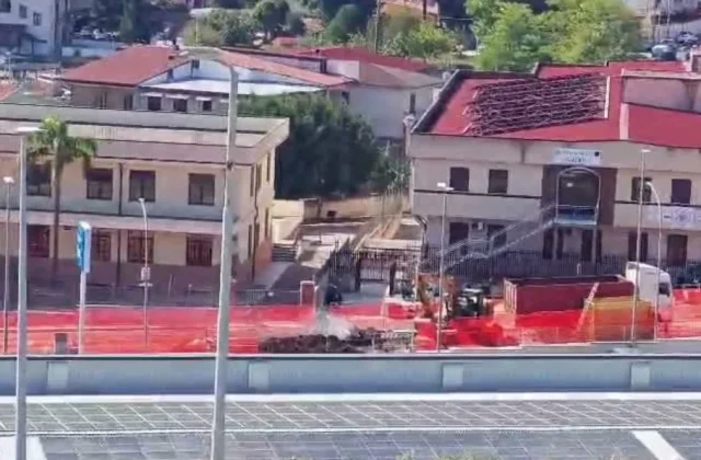 Disagi a Vibo Valentia, caos cantiere e scuola chiusa